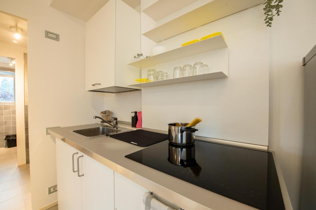 350 M Dalla Stazione L Parcheggio Free L Nova Loft Apartment Parma Exterior photo